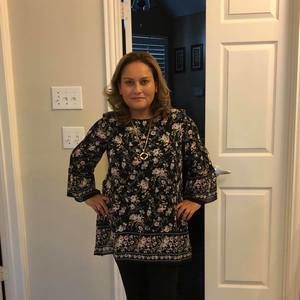 Meet your Posher, Roxana roldan